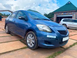 Toyota Belta 2012 Blue