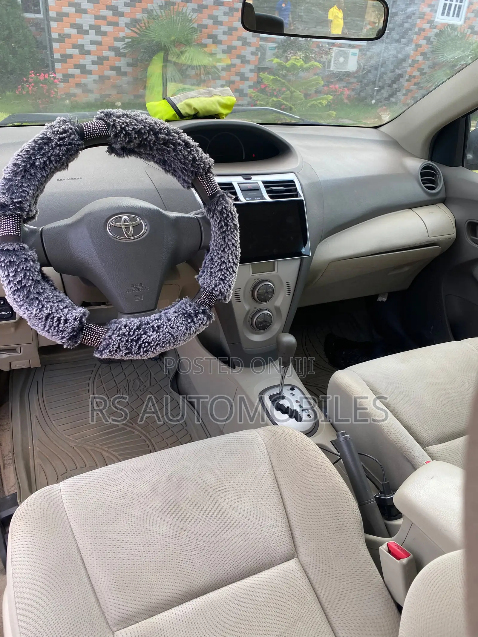 Toyota Belta 2012 Blue