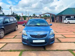 Toyota Belta 2012 Blue