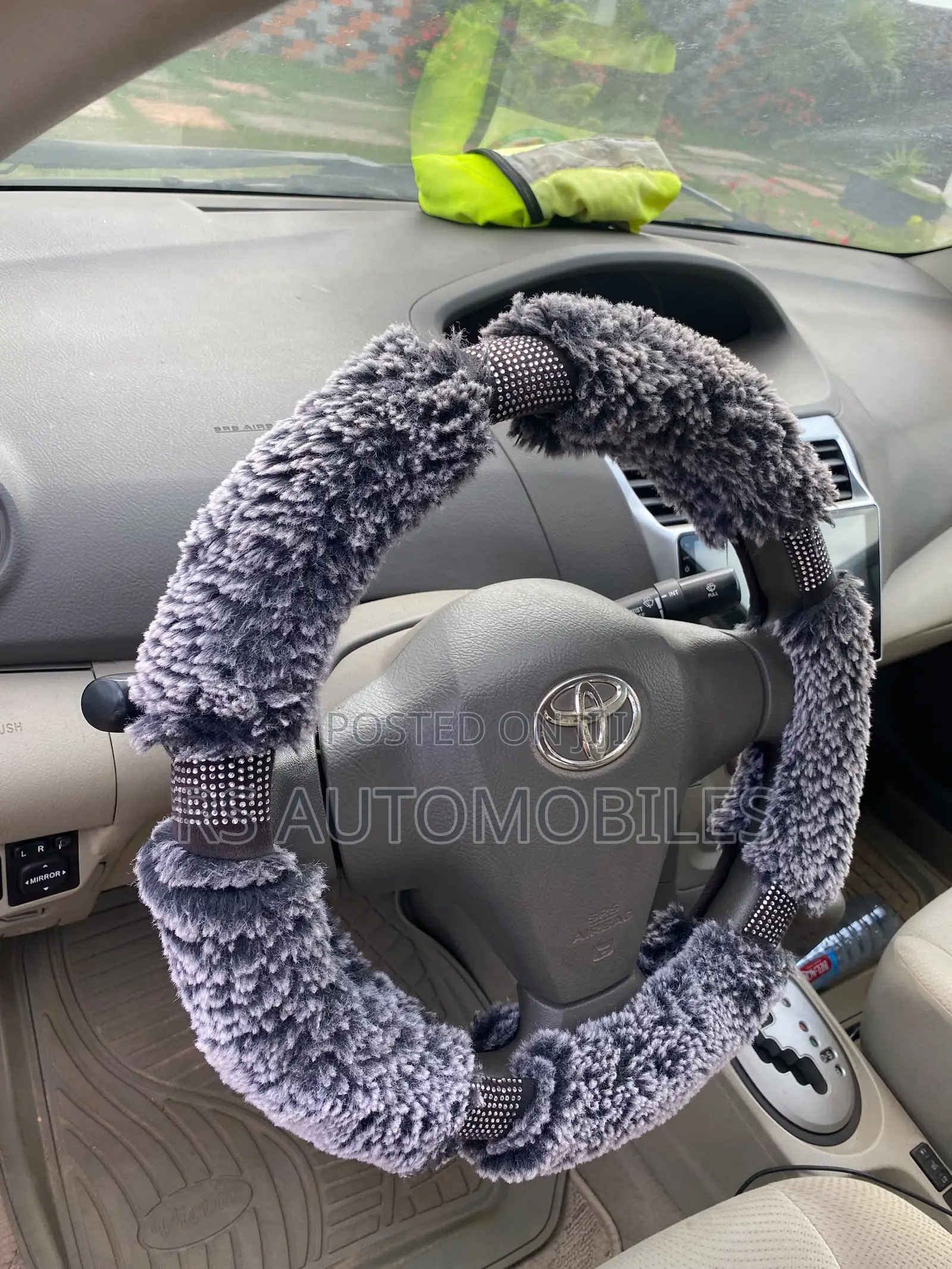 Toyota Belta 2012 Blue