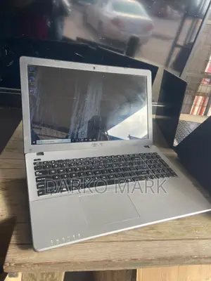 Laptop Asus X550CC 4GB Intel Core i7 HDD 500GB