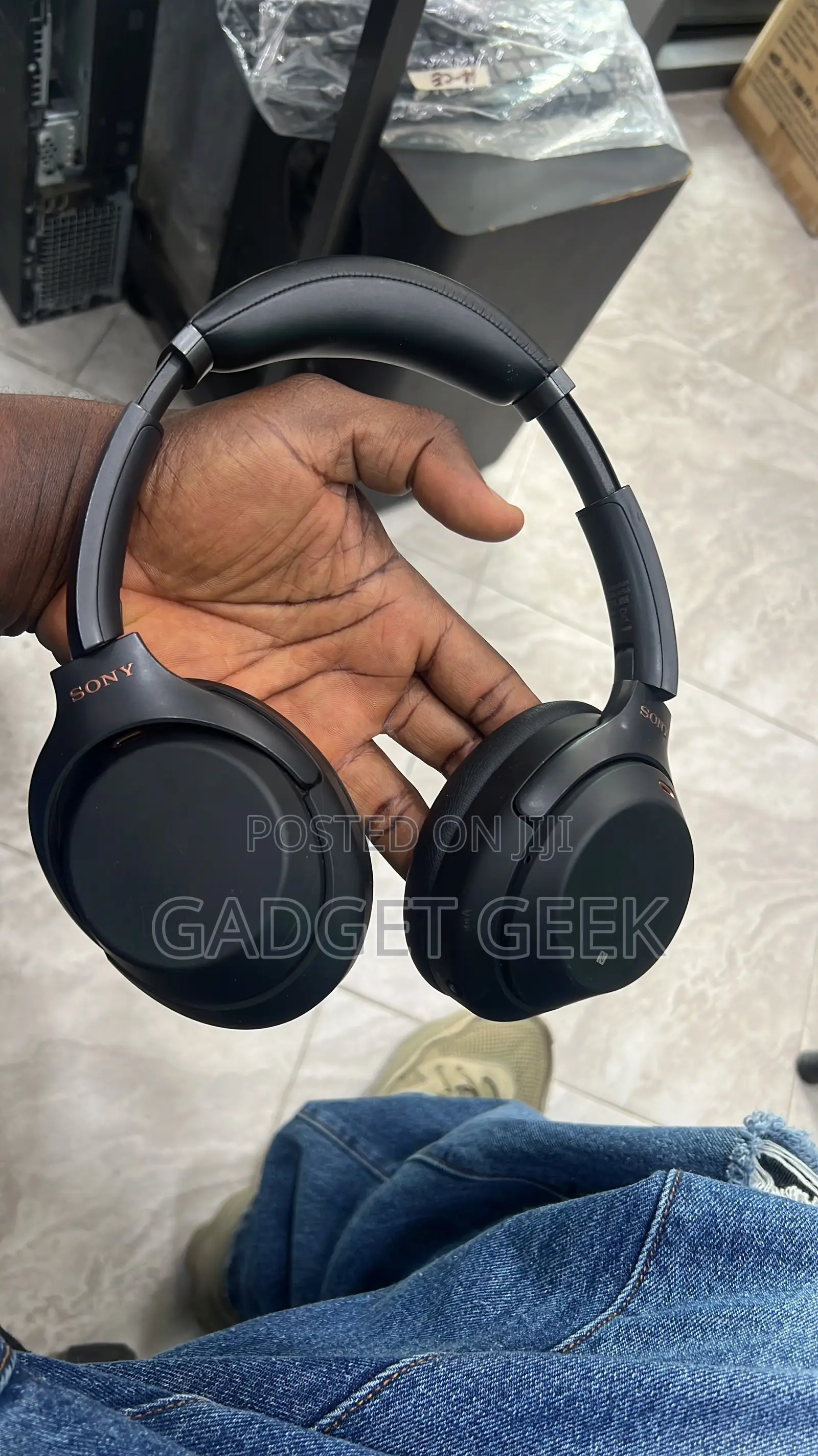 USED Sony Head Phone
