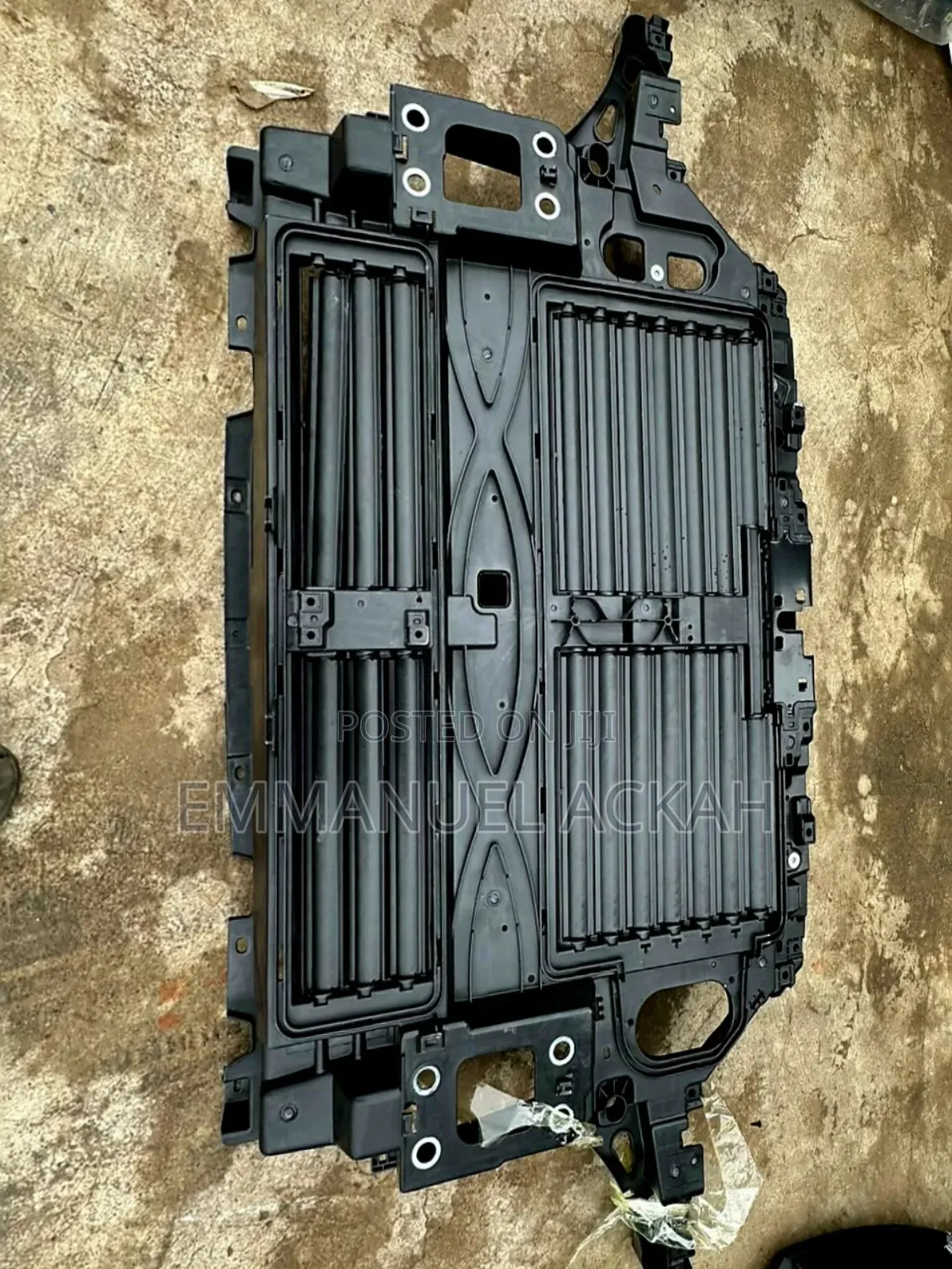 Ford Explorer (2020-2024) Radiator Support