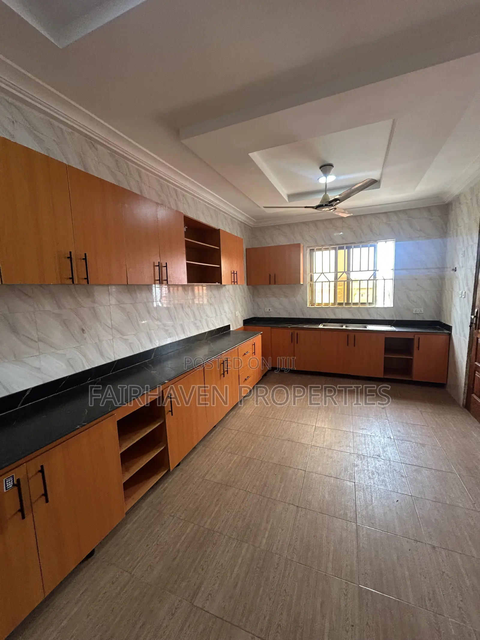 3bdrm Apartment in East Airport, Burma Camp for rent