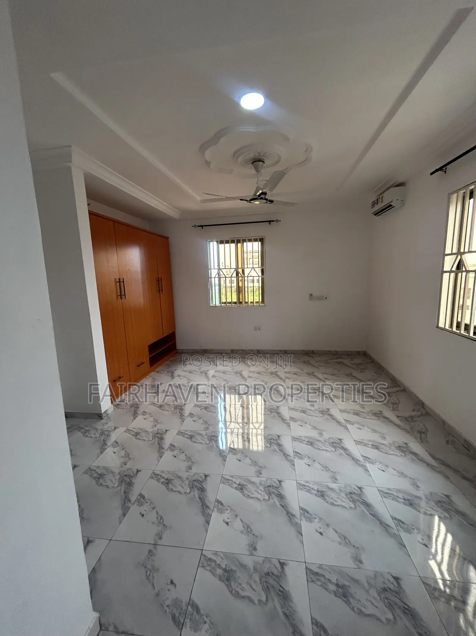 3bdrm Apartment in East Airport, Burma Camp for rent