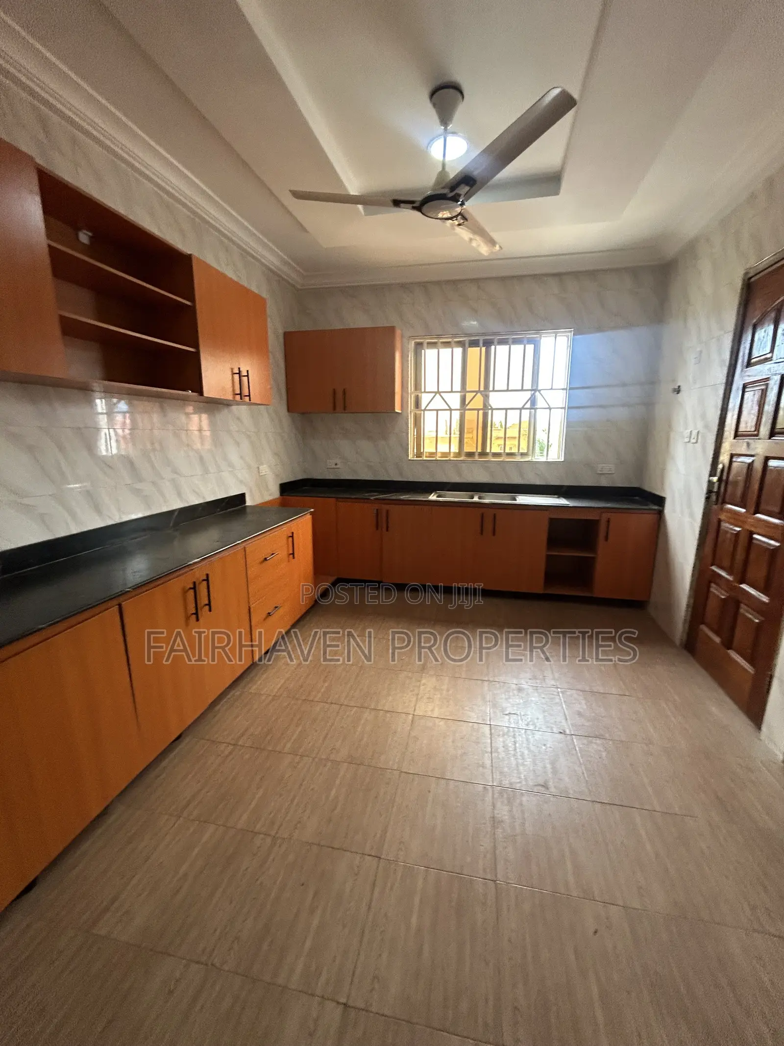 3bdrm Apartment in East Airport, Burma Camp for rent