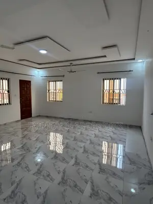 3bdrm Apartment in East Airport, Burma Camp for rent