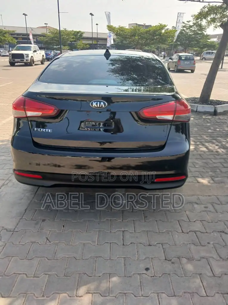 Kia Forte EX Sedan 2018 Black