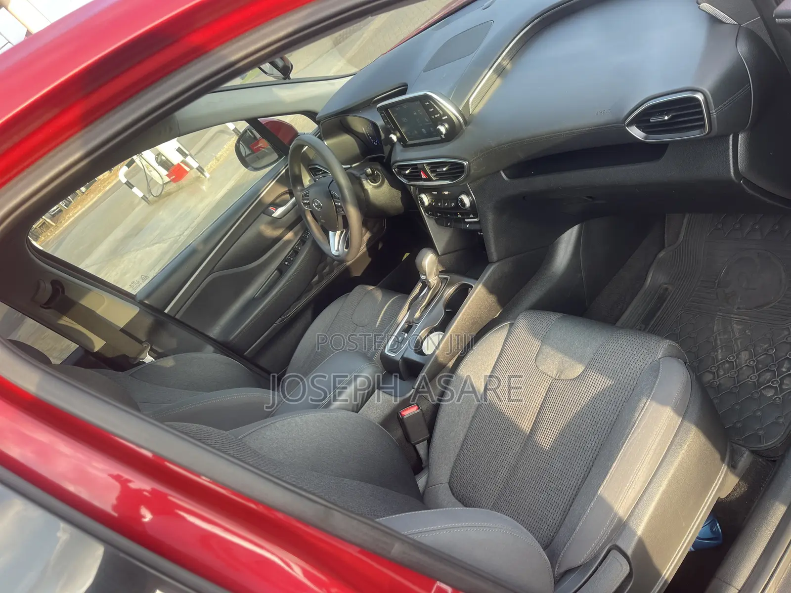 Hyundai Santa Fe 2019 Red