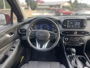 Hyundai Santa Fe 2019 Red