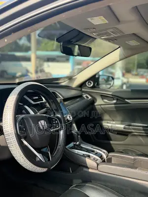 Honda Civic Touring Coupe 2019 Black