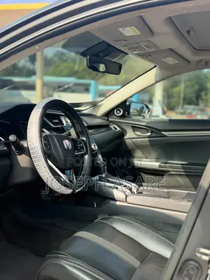 Honda Civic Touring Coupe 2019 Black