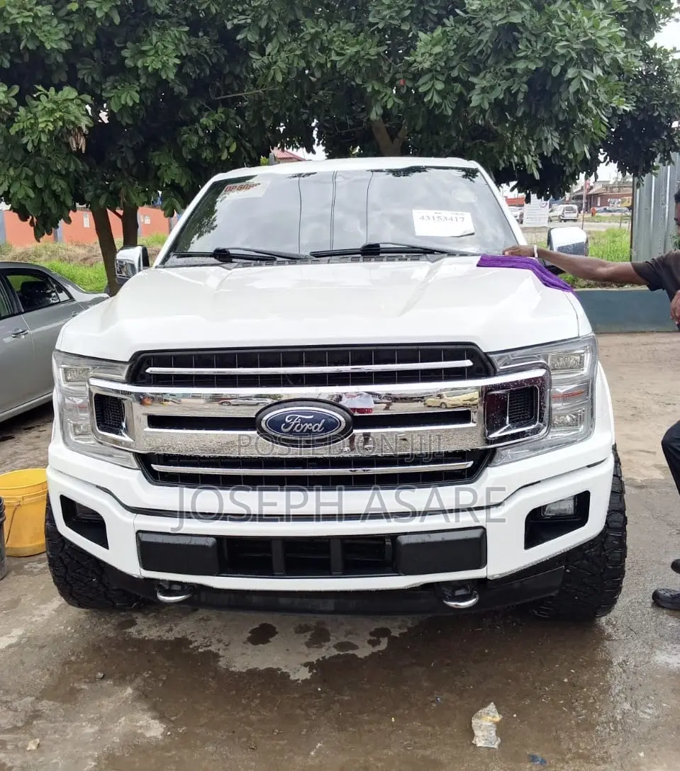 Ford F-150 Lariat 4x4 SuperCab Styleside 6.5 ft. box 145 in. WB 2020