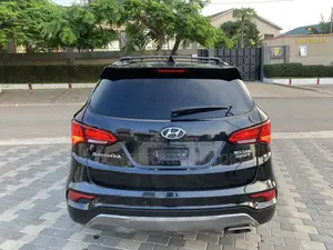 Hyundai Santa Fe 2018 Black