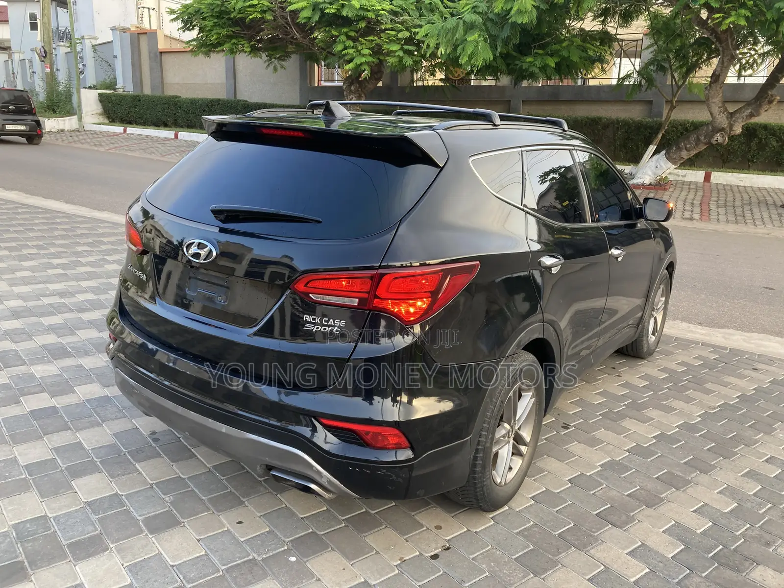 Hyundai Santa Fe 2018 Black