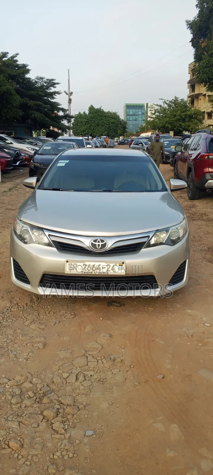 Toyota Camry 2013 Gold