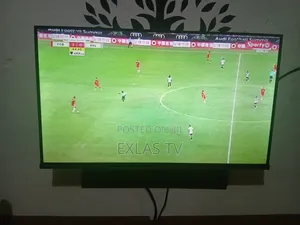 Slightly Used Hisense 32 Inches