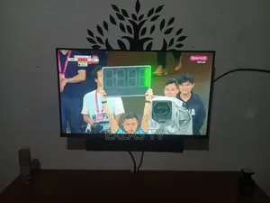 Slightly Used Hisense 32 Inches