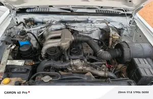 Nissan Hardbody 2011 White