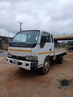 Bongo Frontier Point 4 in Good Condition