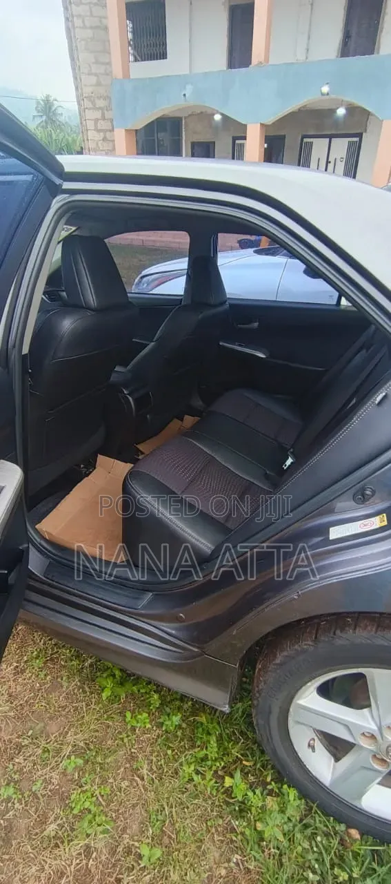 Toyota Camry 2014 Gray