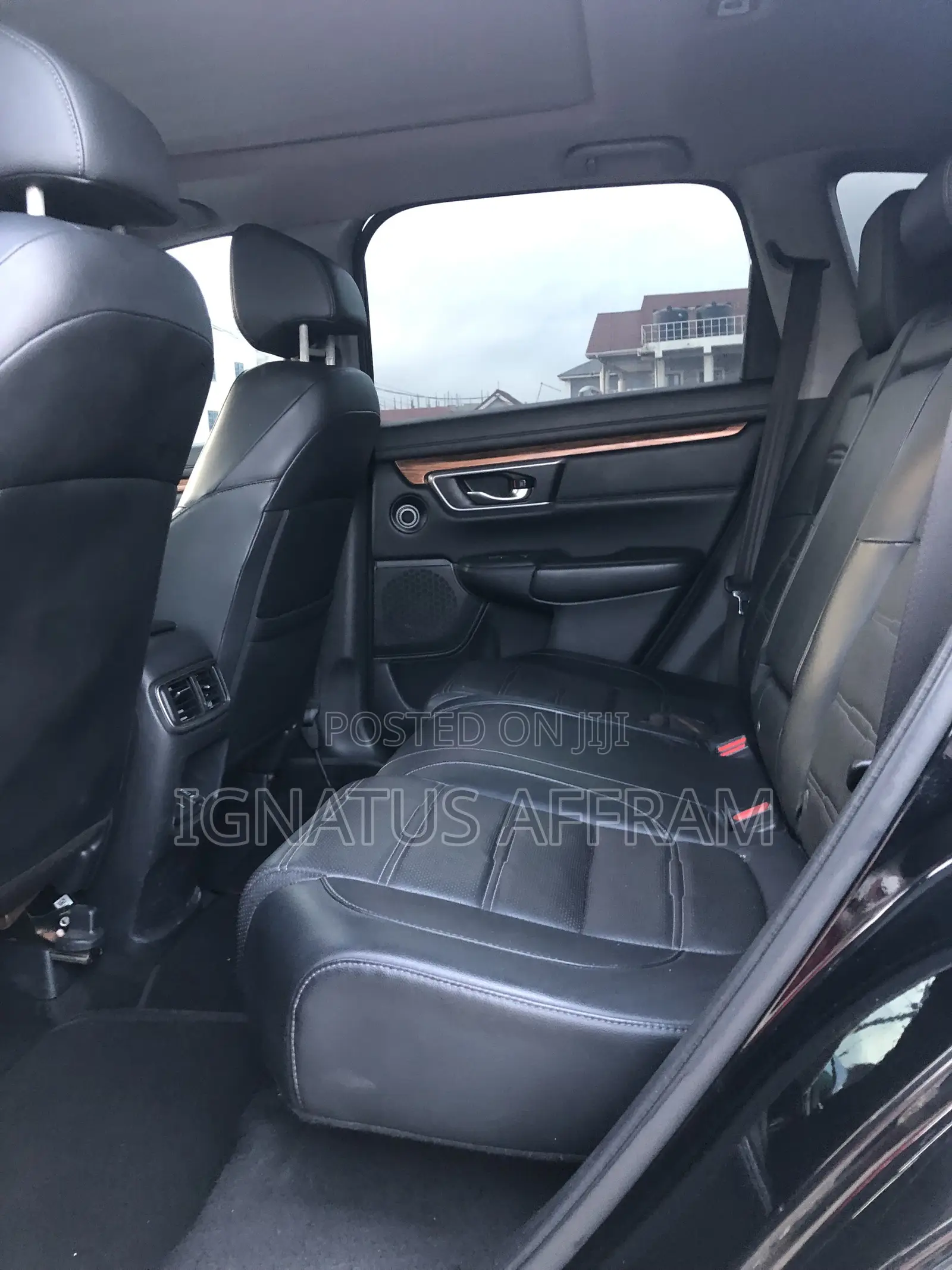 Honda CR-V Touring 4dr SUV AWD (1.5L 4cyl CVT) 2017 Black