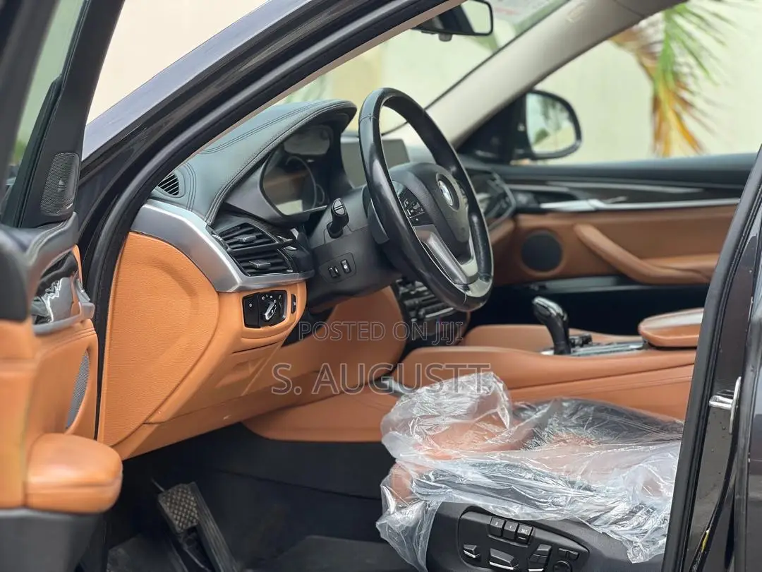 BMW X6 sDrive35i Coupe 4x2 (3.0L 6cyl 8A) 2017 Black