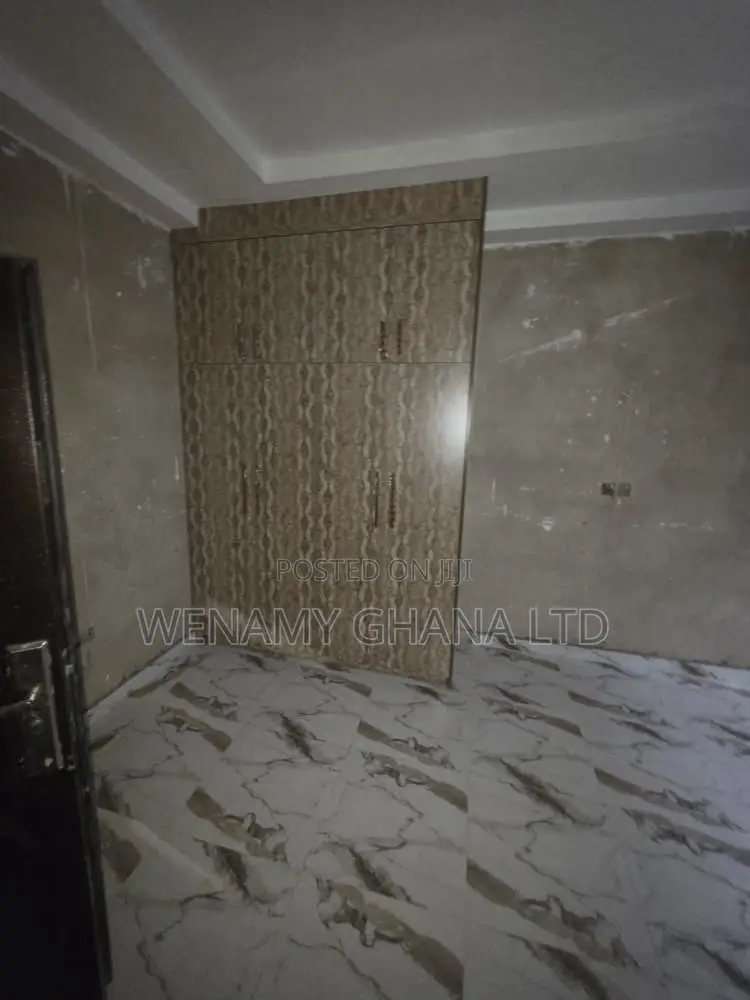 5bdrm House in Gbetsile, Accra Metropolitan for sale