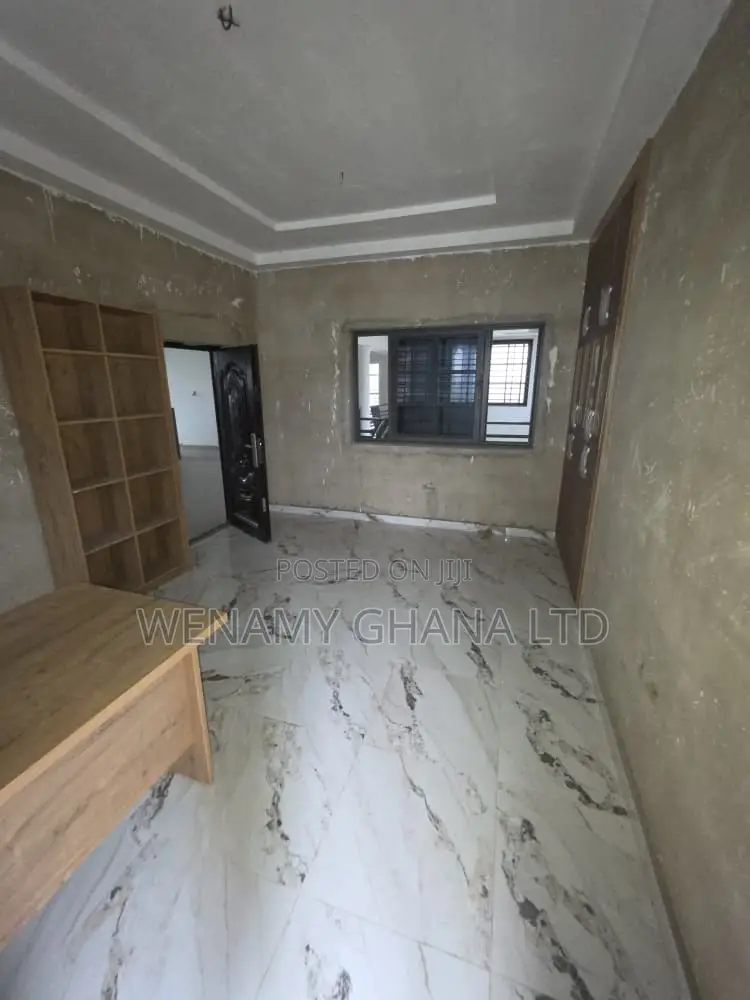 5bdrm House in Gbetsile, Accra Metropolitan for sale
