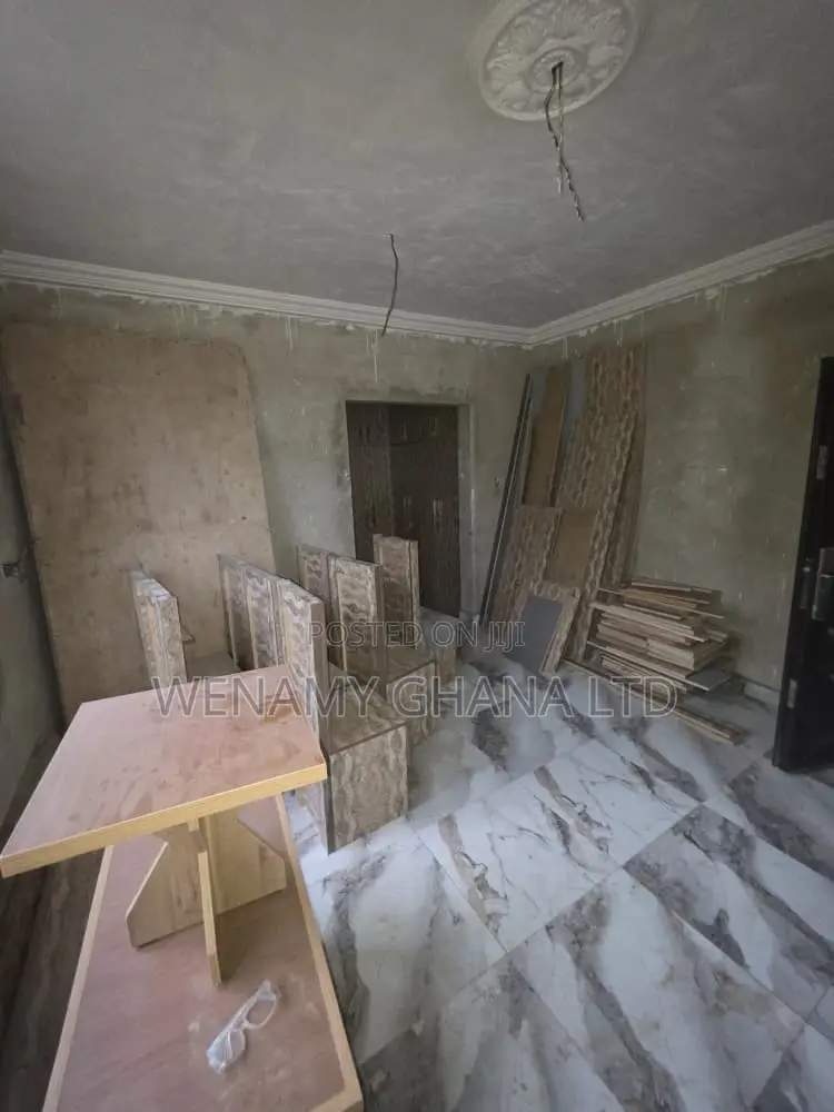 5bdrm House in Gbetsile, Accra Metropolitan for sale