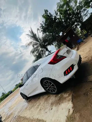 Honda Civic EX Sedan 2018 White