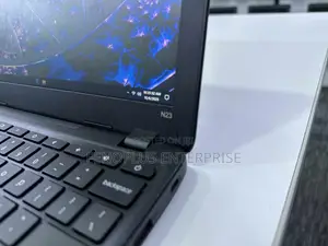 Laptop Lenovo 100e 4GB Intel Celeron SSD 128GB