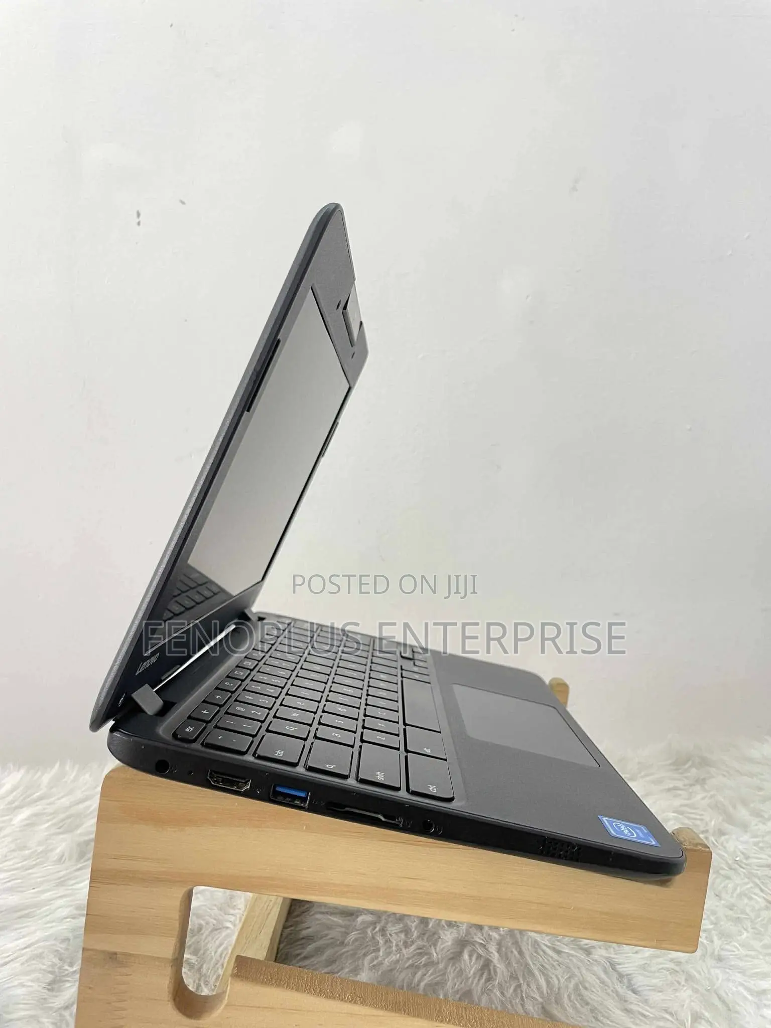 Laptop Lenovo 100e 4GB Intel Celeron SSD 128GB