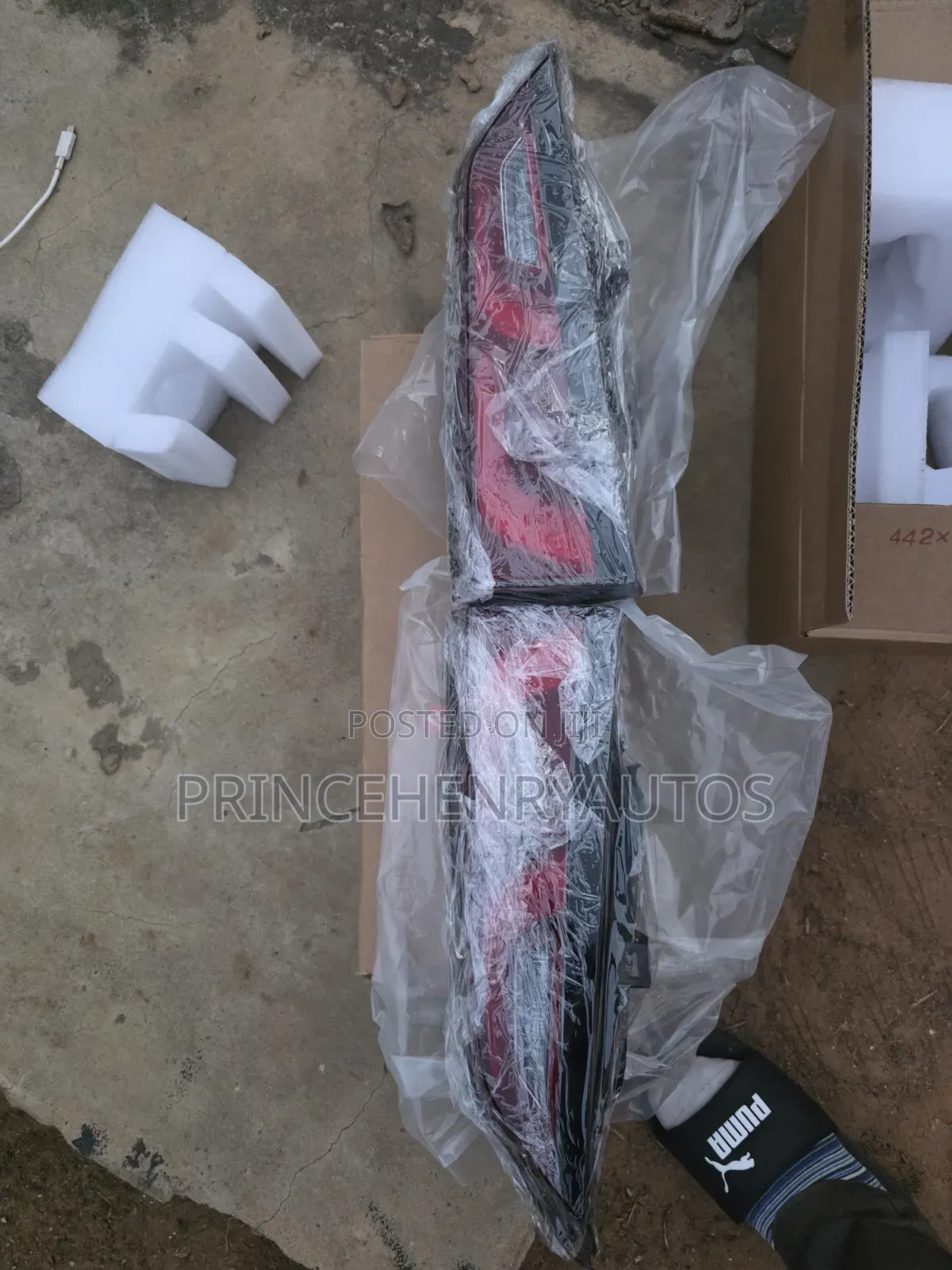 2023-2026 Honda CRV Inner Tail Light Pair