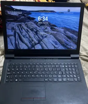 Laptop Lenovo V110 8GB Intel Core i5 SSD 128GB