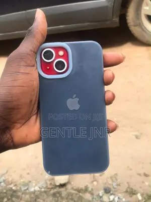 Apple iPhone 13 128 GB Red