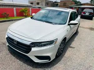 Honda Insight Touring 2019 White