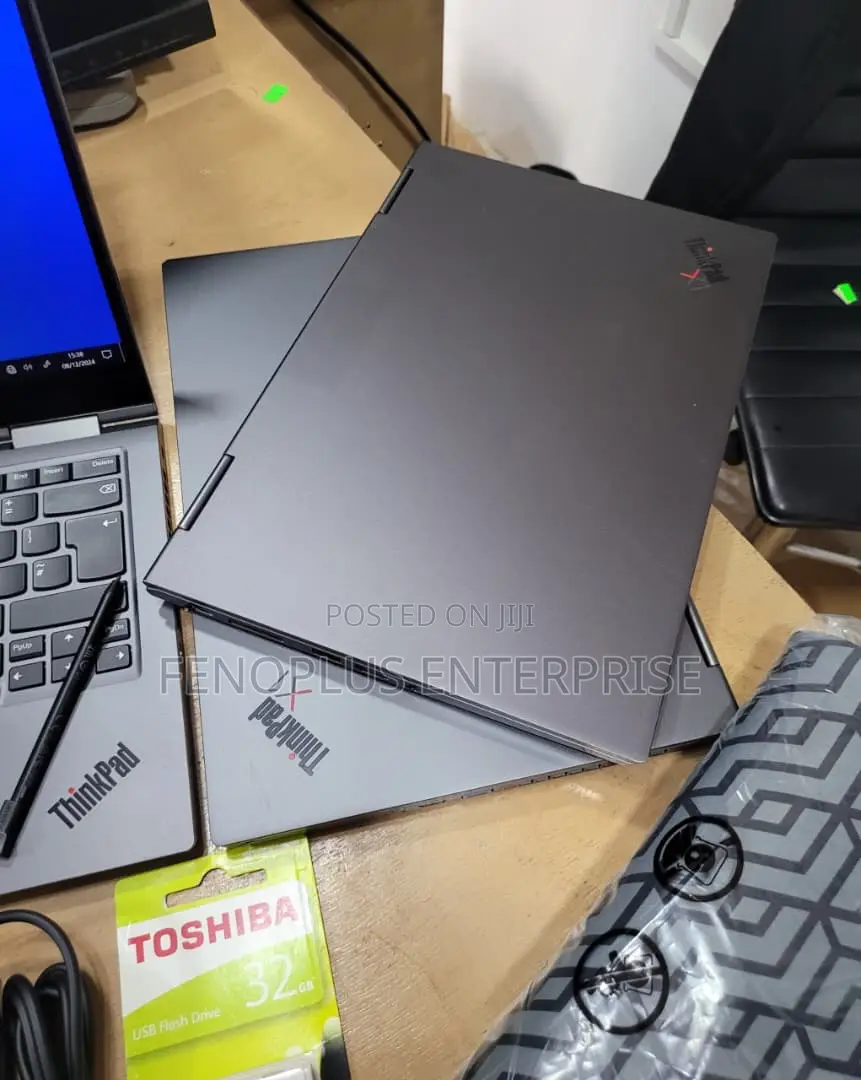 Laptop Lenovo ThinkPad X1 Yoga 16GB Intel Core i5 SSD 512GB