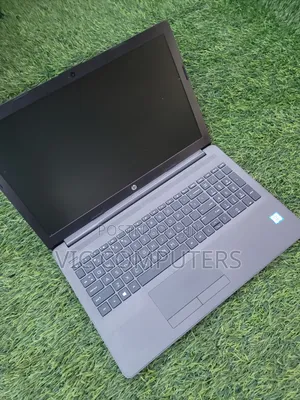 Laptop HP 250 G7 8GB Intel SSD 256GB