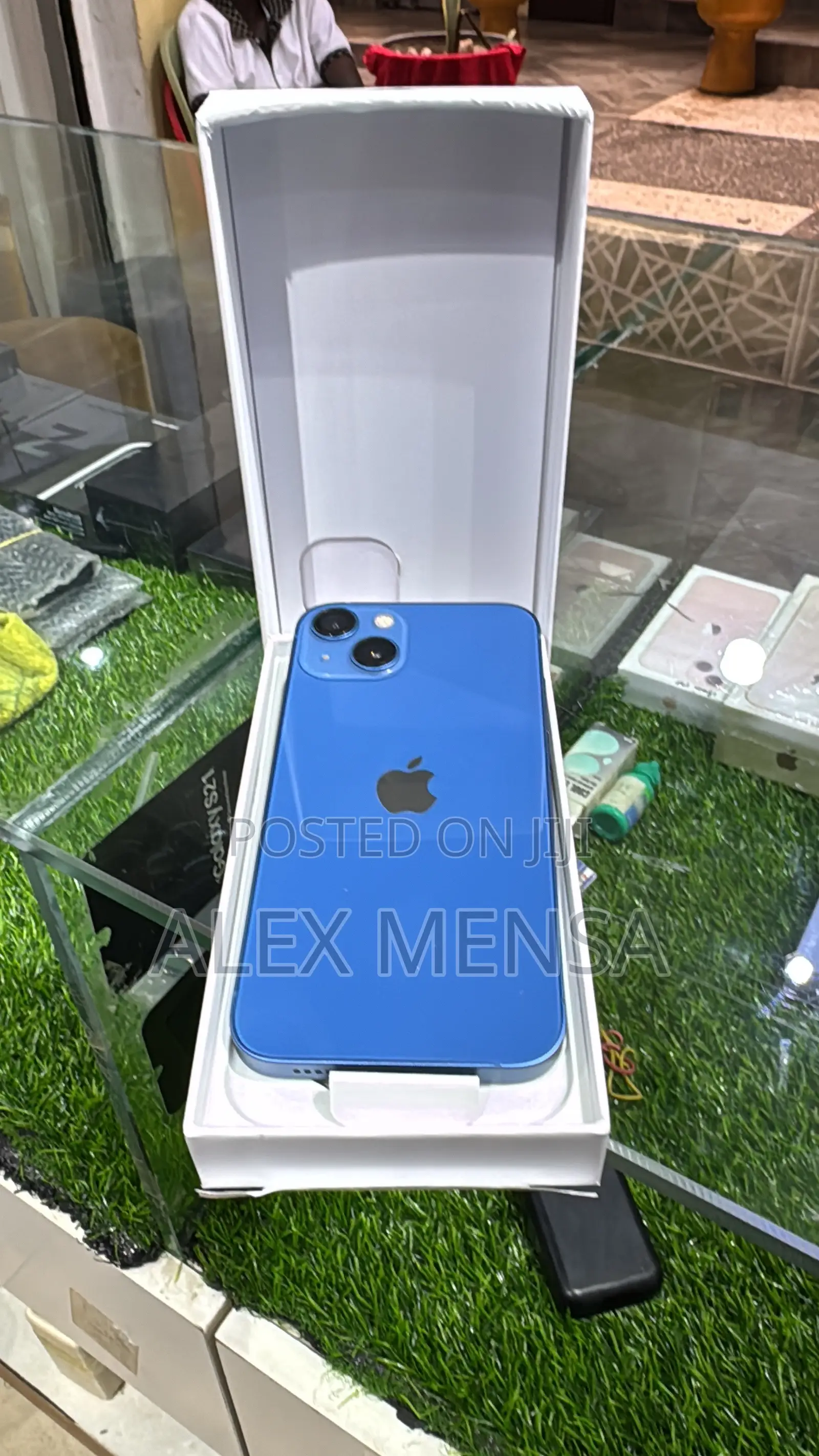 Apple iPhone 13 256 GB White