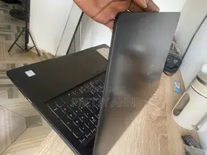 Laptop Dell Inspiron 15 8GB Intel Core i3 HDD 1T