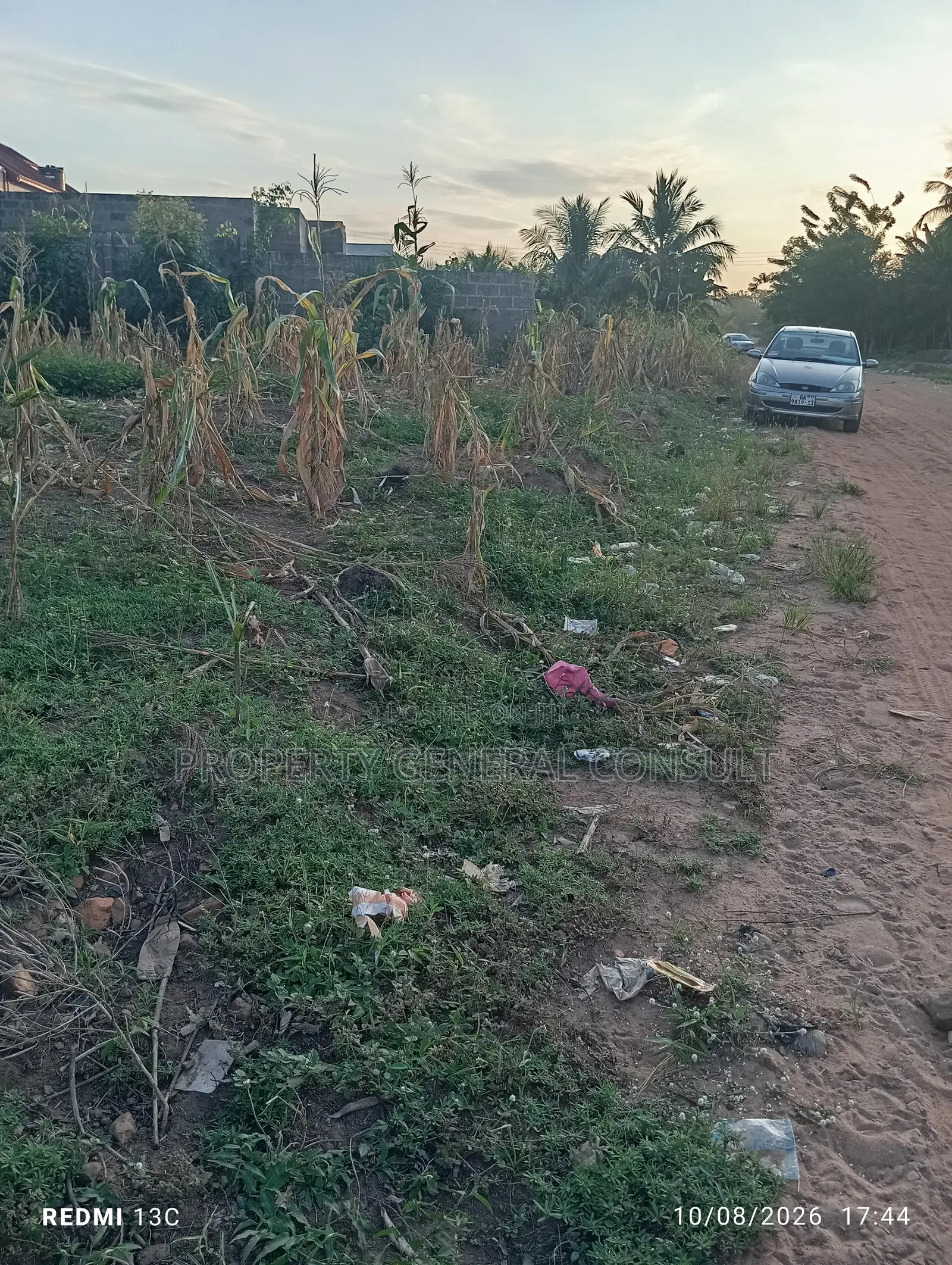 One and Half Plots at Ho Poly