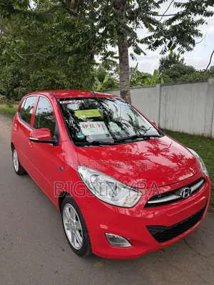 Hyundai I10 2013 Red