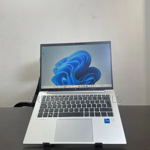 Laptop HP EliteBook 840 G9 16GB Intel Core i5 SSD 256GB