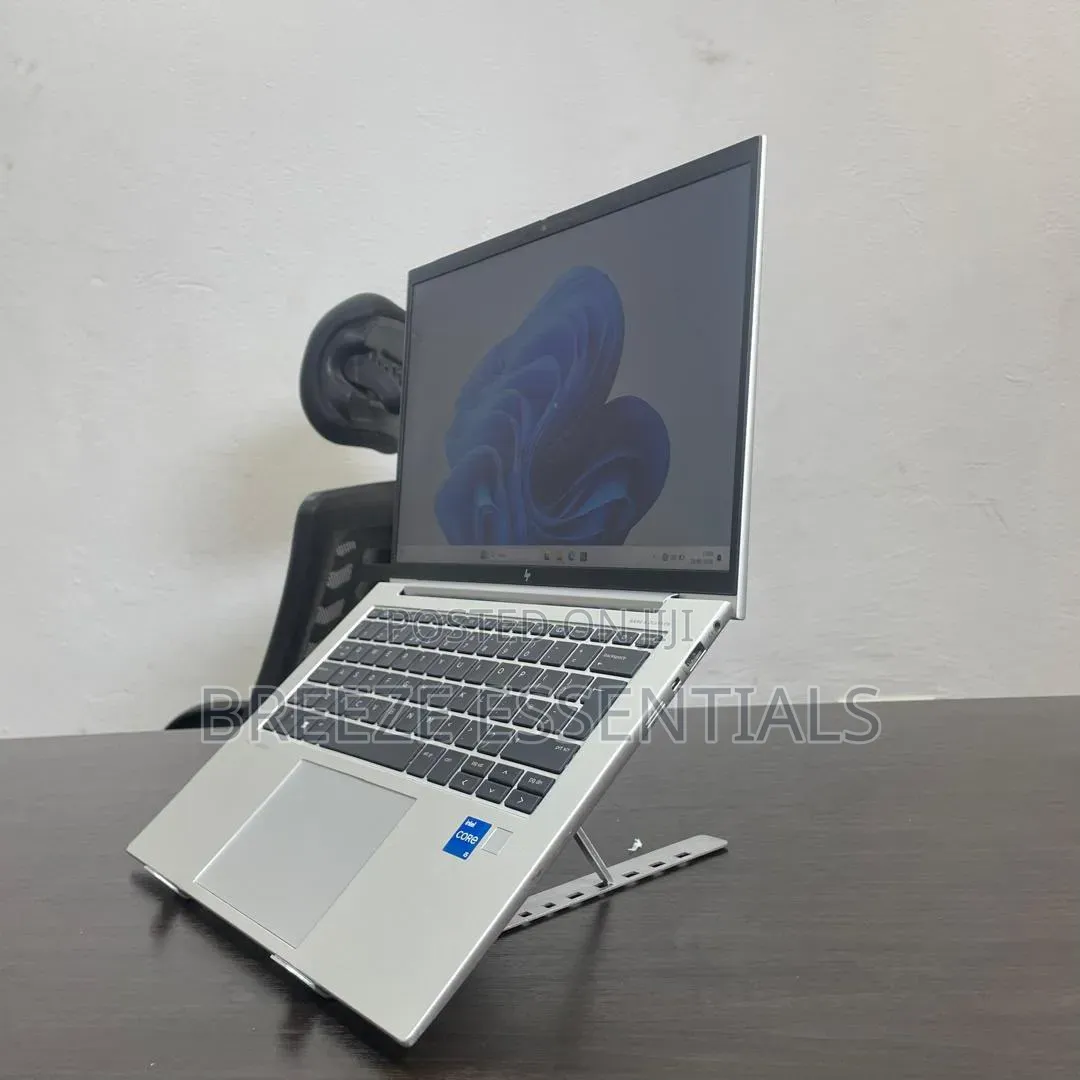 Laptop HP EliteBook 840 G9 16GB Intel Core i5 SSD 256GB