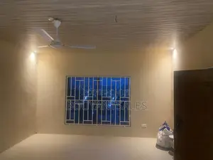 3bdrm House in Ashongman Estate for rent
