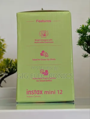 FUJIFILM Instax Mini 12 Instant Film Camera (Blossom Pink)