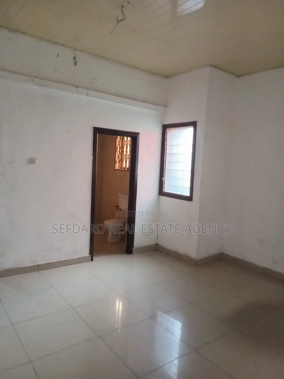 7bdrm House in Sefdard Properties, Achimota for rent