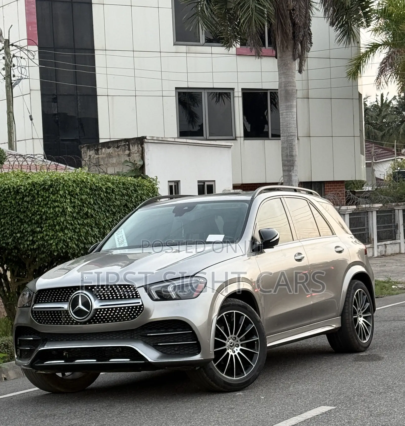 Mercedes-Benz GLE-Class GLE 350 4MATIC 2021 Gold