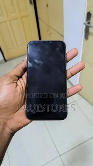 Apple iPhone 11 128 GB Black